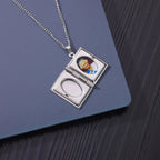 Relicário Livro do Amor com Foto Personalizada